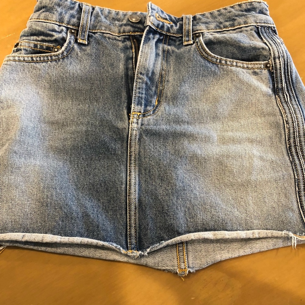 carmar denim skirt